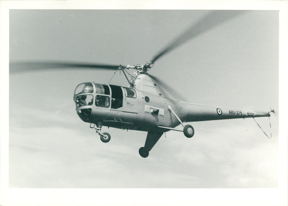 RAAF Helicopter on No 2 Oval