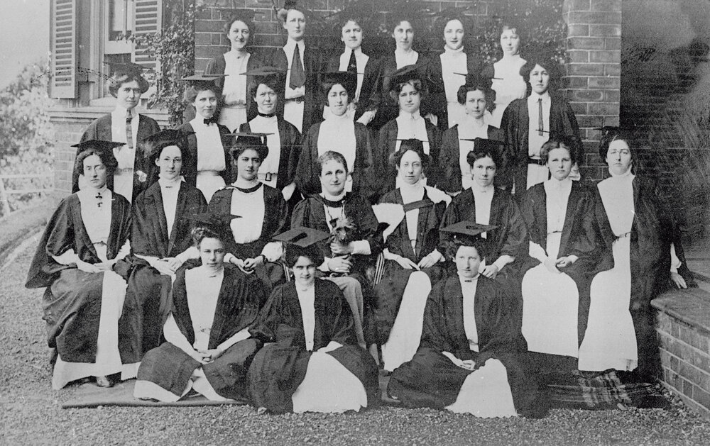 Women's College Principal And Students, 1912