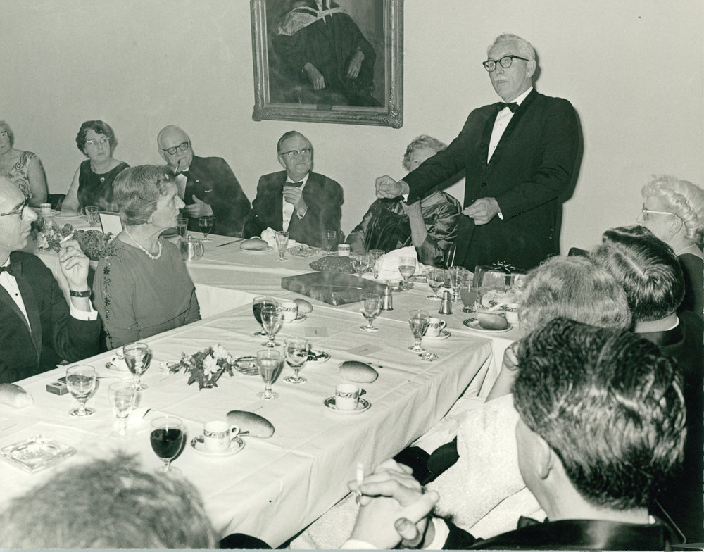 Dinner to Retiring Vice-Chancellor Professor Sir Stephen Roberts