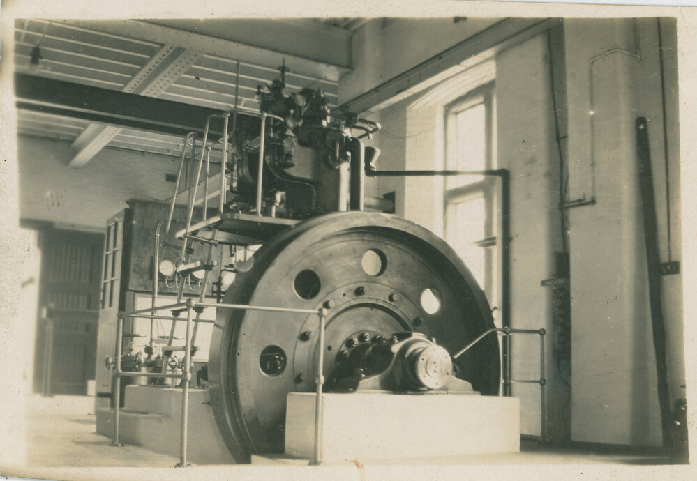 Mirrlees &amp; Day Diesel 5 1/2 Ton Flywheel, Peter Nicol Russell (PNR) School of Engineering