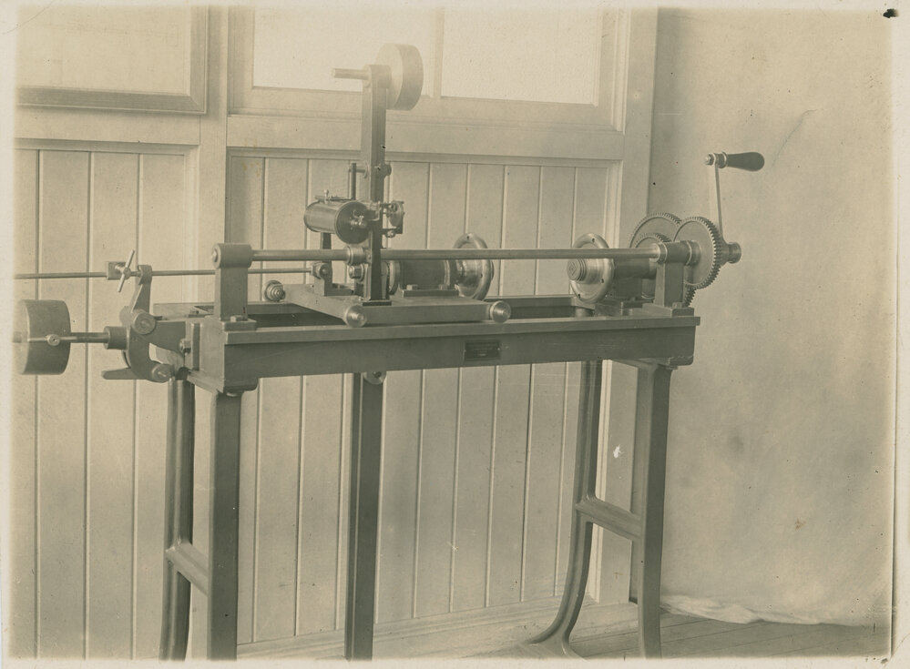 Small Izod Twine Torsion Tester, Peter Nicol Russell (PNR) School of Engineering