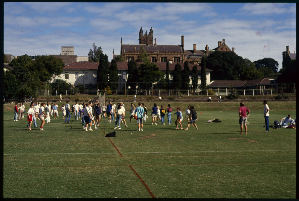 Int. Undergraduate 1989 Volleyball