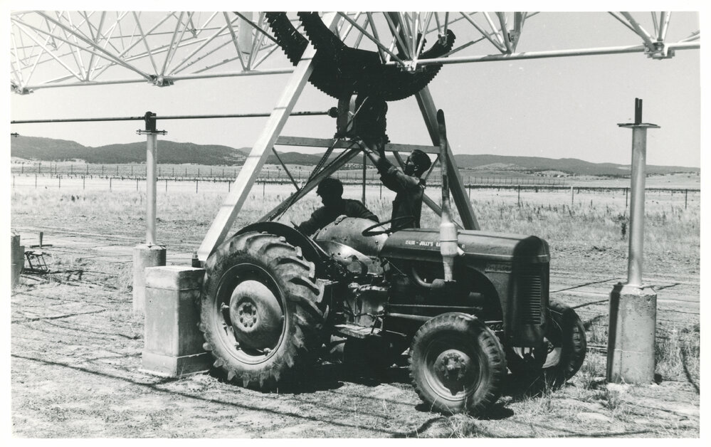 Mills Cross Radio Telescope Construction
