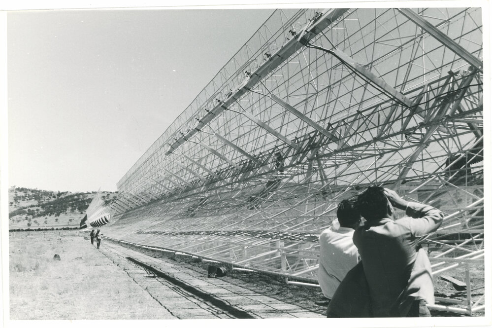 Mills Cross Radio Telescope Construction