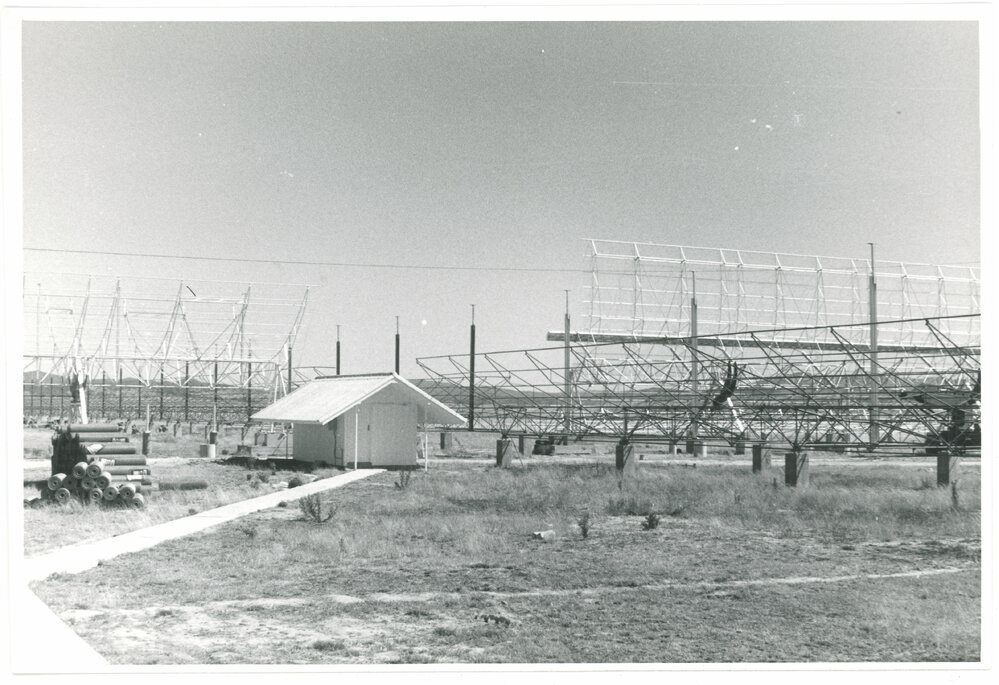 Mills Cross Radio Telescope Construction
