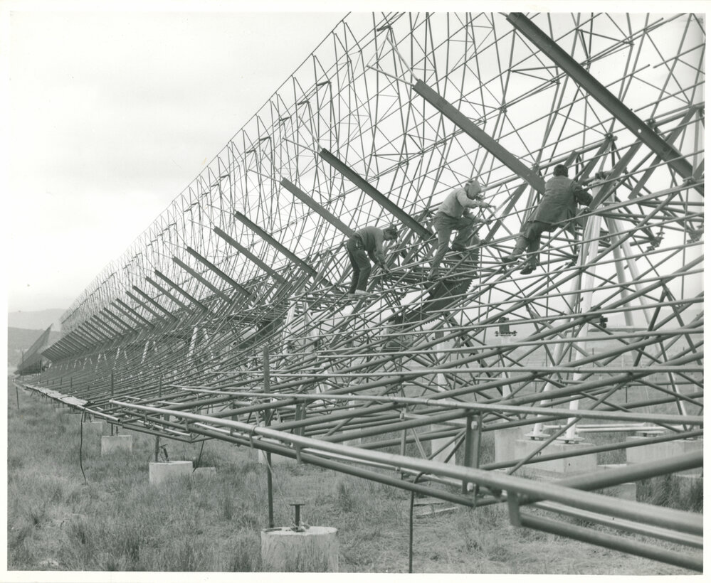 Mills Cross Radio Telescope Construction