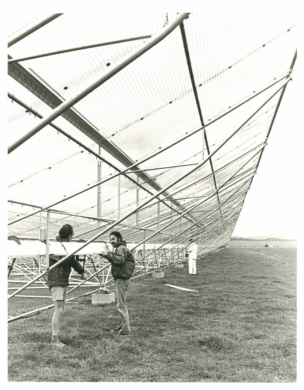 Mills Cross Radio Telescope Construction