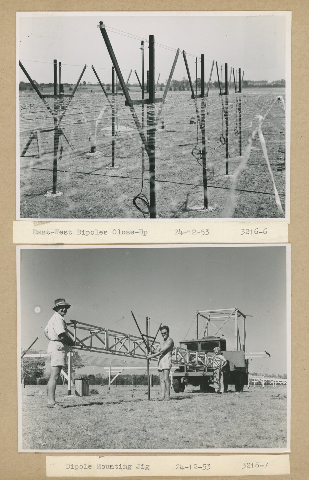 Construction of the Fleurs Cross and Radioastronomy Field Station - East-West Dipoles Close-Up and Dipole Mounting Jig