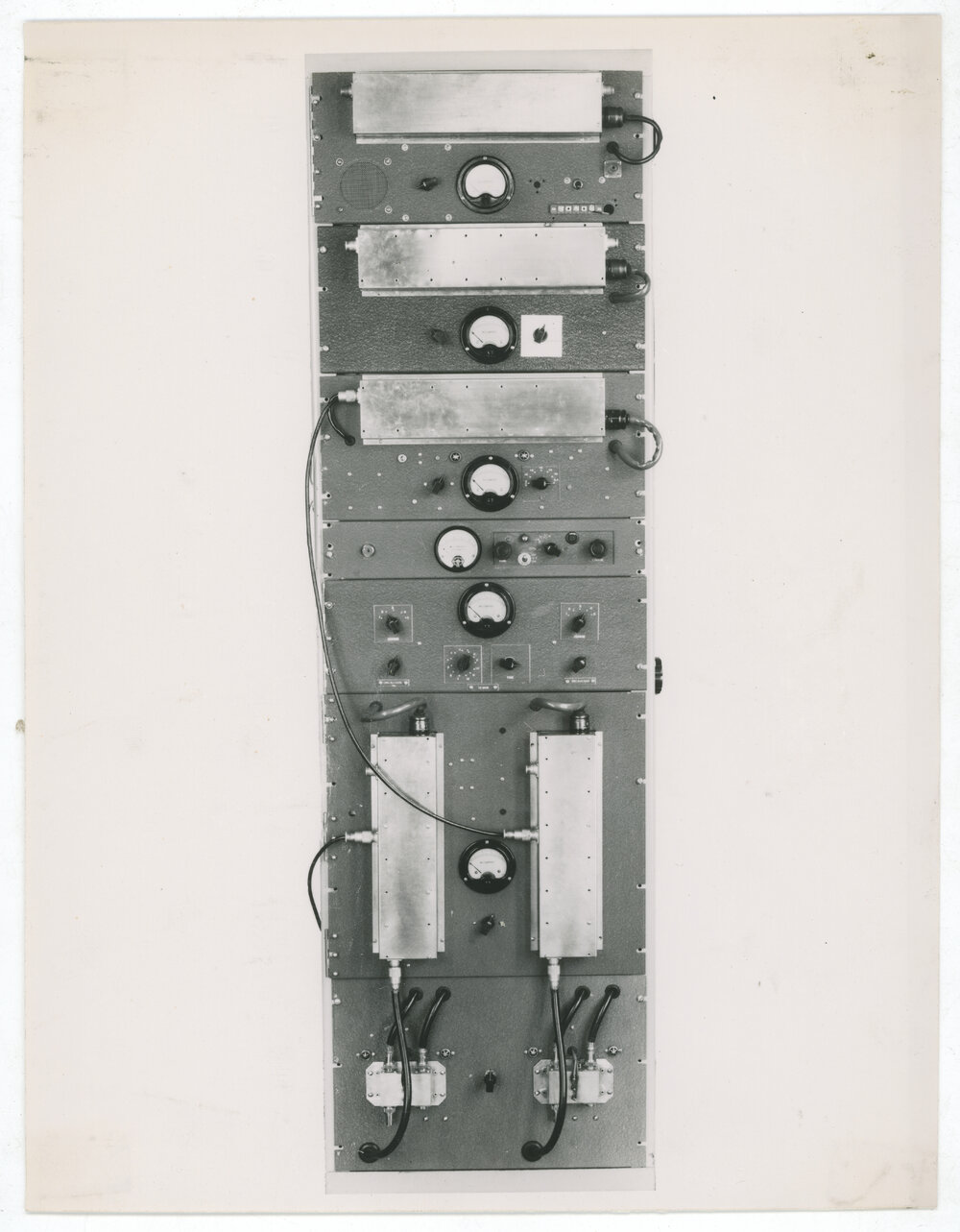 Mills Cross Radio Telescope Equipment