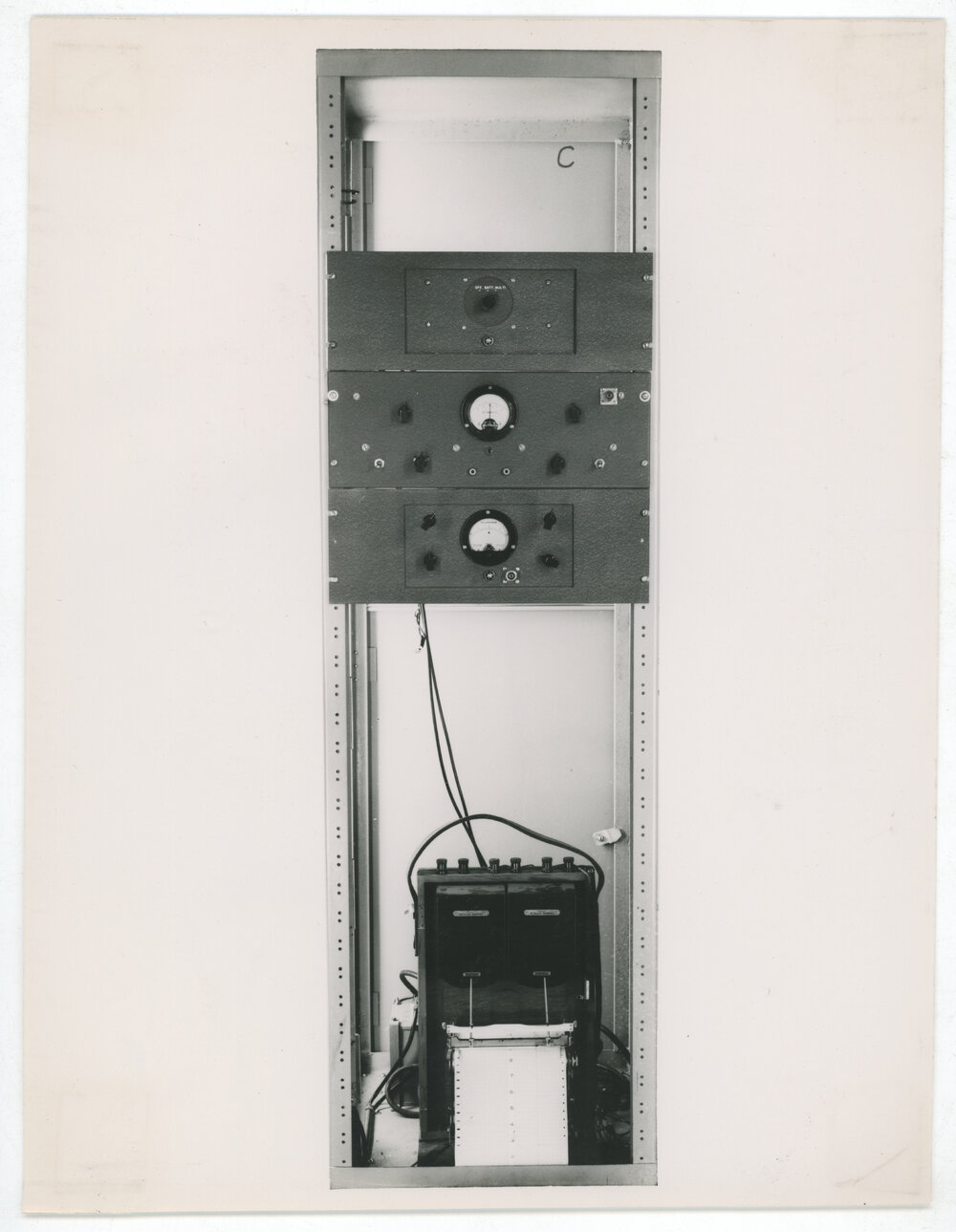 Mills Cross Radio Telescope Equipment