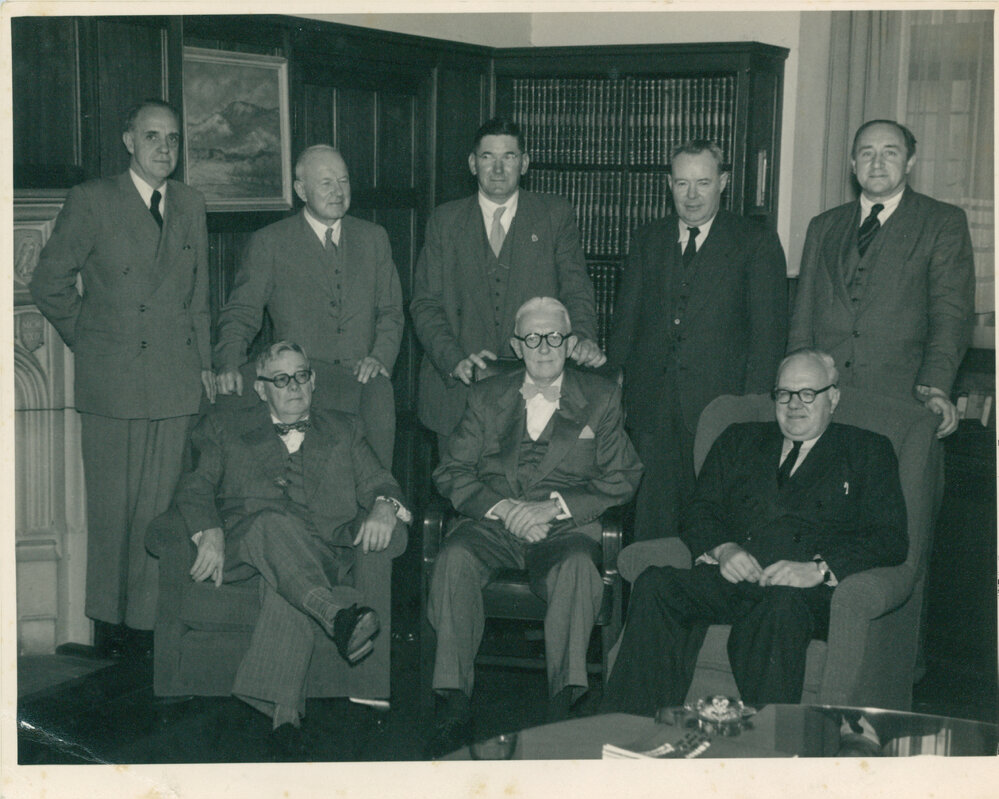 Meeting of the NSW State Cancer Council in the Vice Chancellor's Room