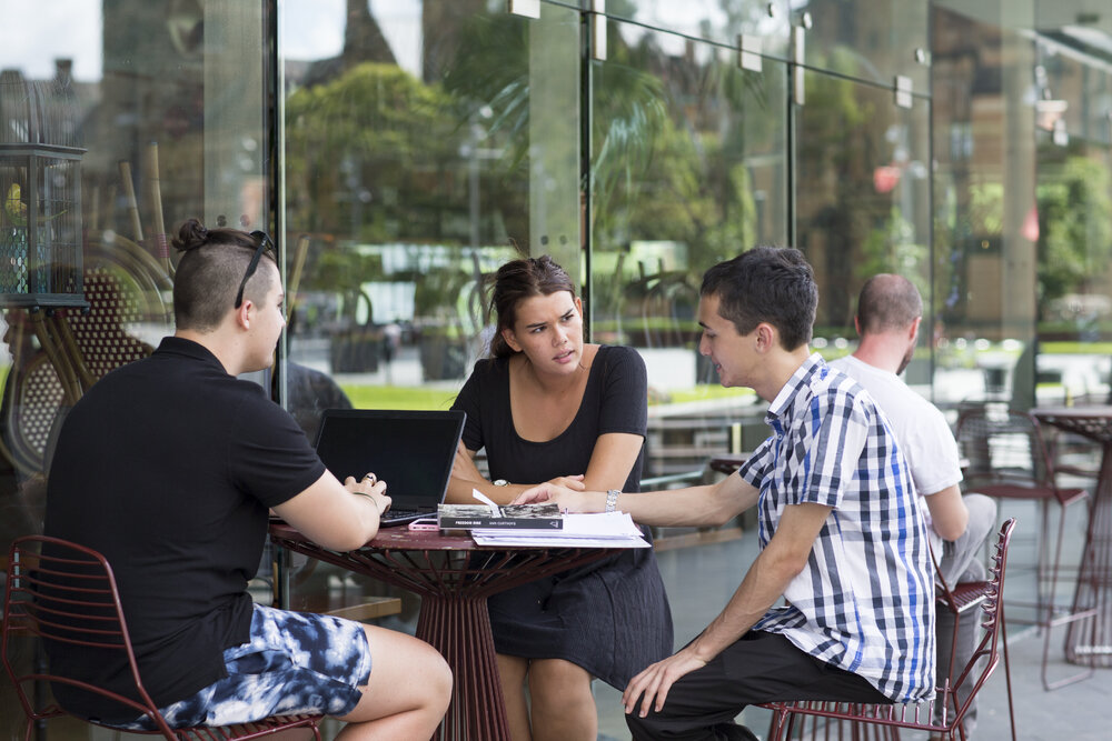 Students Studying at Taste Caf&eacute;, New Law Building Annex
