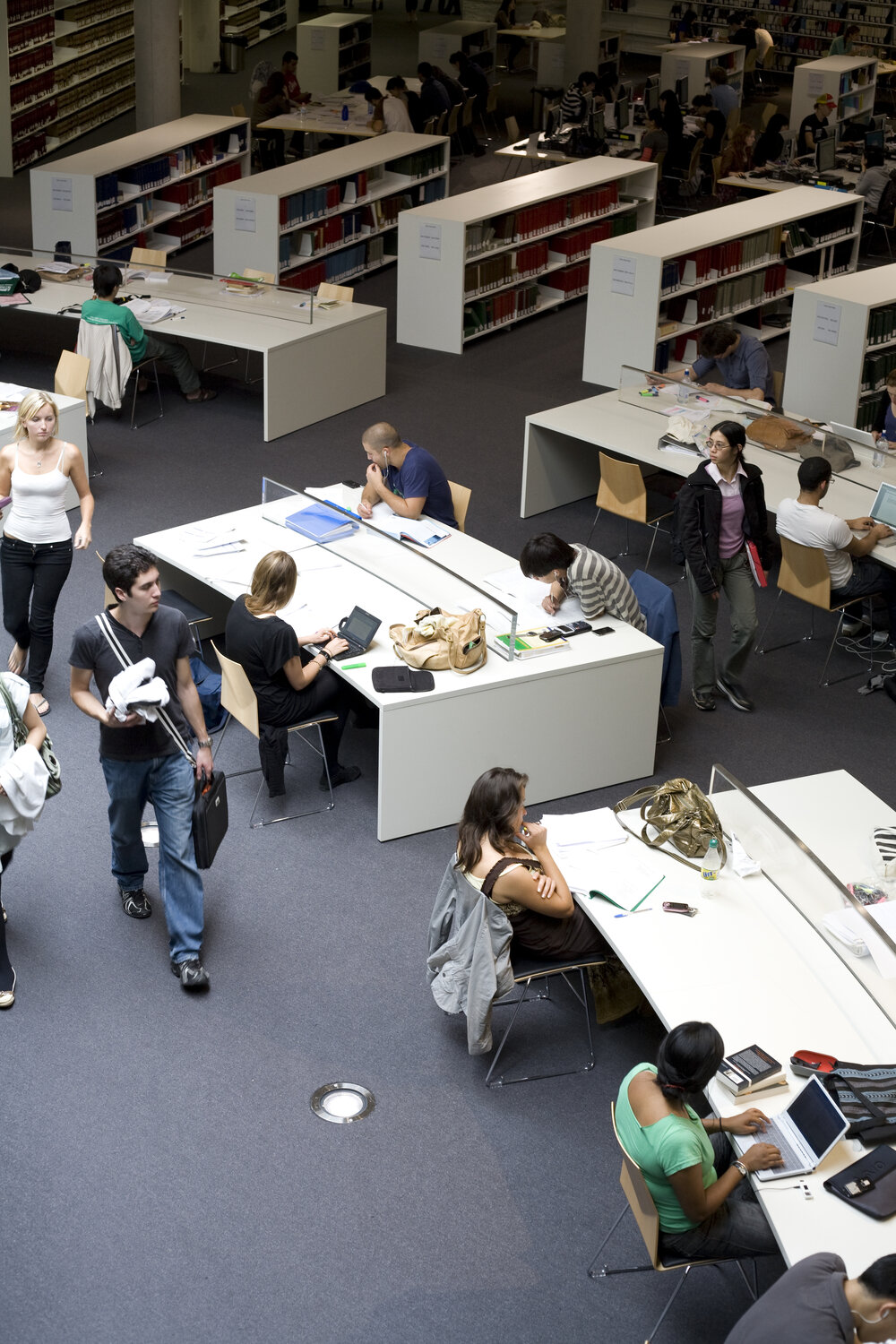 Students Studying in Herbert Smith Freehills Law Library