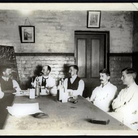 ? Science Staff Attendants