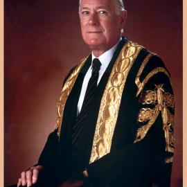 H White or HW Hutchinson or Dr I Smith