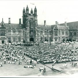 Official Welcome to New Students, 1970