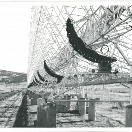 Mills Cross Radio Telescope Construction
