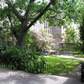 Chancellor's Garden in the Quadrangle