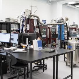 Students in Sydney Nanoscience Hub 