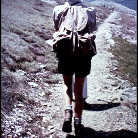 Peter Valder Heading to the Kosciusko Summit