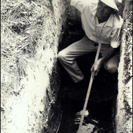 Roger Carolin at Myall Lakes Botany Excursion