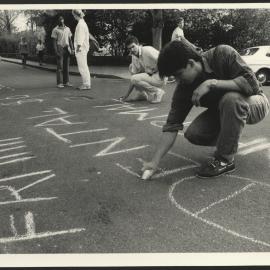If You must Graffiti Use Chalk' Students Using Chalk for Graffiti on Science Road