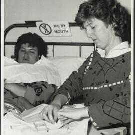 Faculty of Nursing -Teaching Nursing Skills Student Preparing Treatment