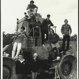 Science Students from the Talented Student Program Inspect a Device at the Warringah Waste Recycling Depot