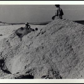 Peter Valder on Botany Excursion to Mungo Brush