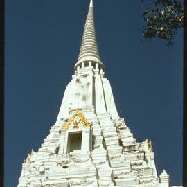 Wat Phu Khao Thong (Golden Mount)