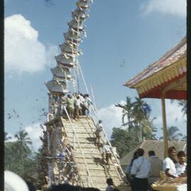 Construction of a Ngaben Bade