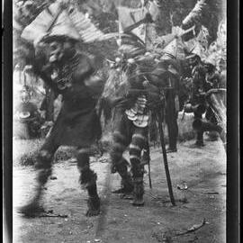 [Manum Island, New Guinea] Nubia Dances: the Leader Turning