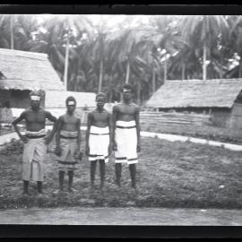 [Manum Island, New Guinea] Finished Timers on their way back to their Homes on the Sepic