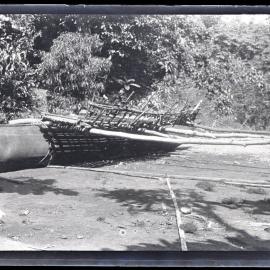 [Manum Island, New Guinea] The Canoe in Yabururu’s Place Showing the Tsawaria in Position