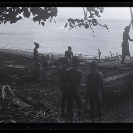 [Manum Island, New Guinea] Mamboti’s Canoe. Raising the Mast