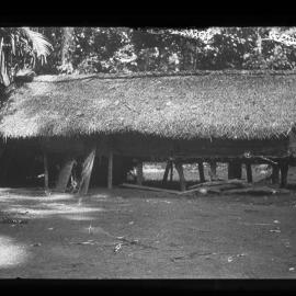 [Manum Island, New Guinea] Oilo'obubu's House at Gaura, Shut Up while he and his Wife are away Working in their Gardens