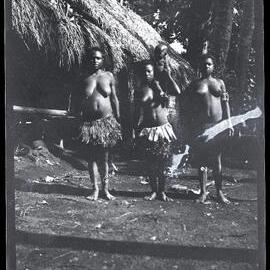 [Manum Island, New Guinea] Badzaba, Oaruaru and Aupo of Waia, with Gebia