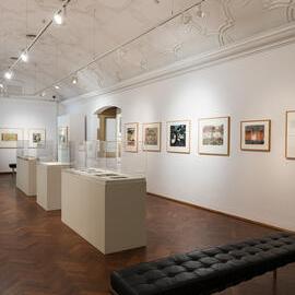 Floating Time Exhibition in University Art Gallery