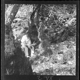 [Narau] Detudamo Sitting Just Inside the Cave