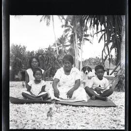 [Narau] Lenina and Some of her Kinsfolk