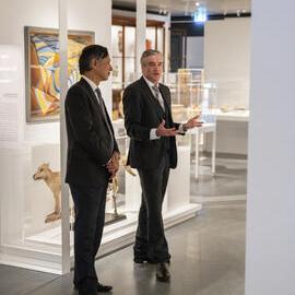 Vietnamese Consul Visit to the Chau Chak Wing Museum