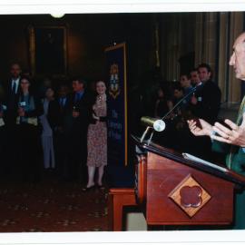 Olympic Runner Herb Elliott Speaks at Sydney Olympics Event in MacLaurin Hall