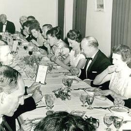 Dinner to Retiring Vice-Chancellor Professor Sir Stephen Roberts