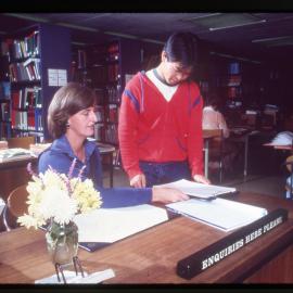 Library Enquiries Desk