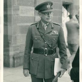 Sir Iven Mackay