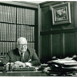 Portrait of the Vice-Chancellor, Professor Sir Stephen Roberts