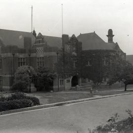 Peter Nicol Russell (PNR) Engineering Building, Now John Woolley Building