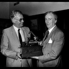 Geoffrey Whitehead, ABC Managing Director and Vice-Chancellor Professor John Ward