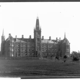 St Andrew's College