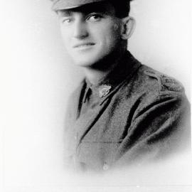 Reginald Montagu Cairns Gunn, Emeritus Professor, Veterinary Science, in WW1 Uniform